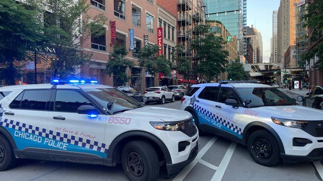 Man shot near downtown Lou Malnati's Pizzeria, suspect on the run: police