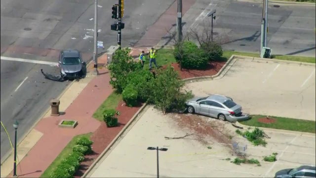 Cook County crash: Man dies after speeding away from police in stolen vehicle