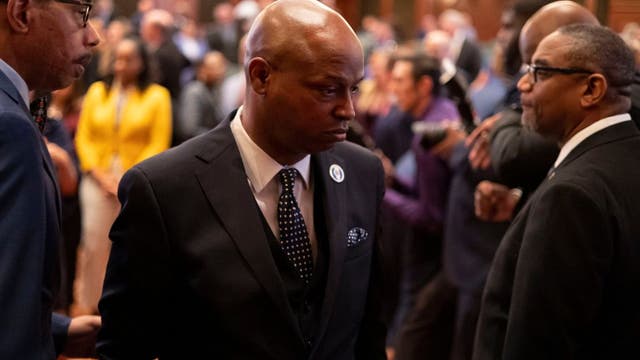 Chicago Bears stadium talks ‘insensitive’ as lawmakers tackle cost of living, speaker says