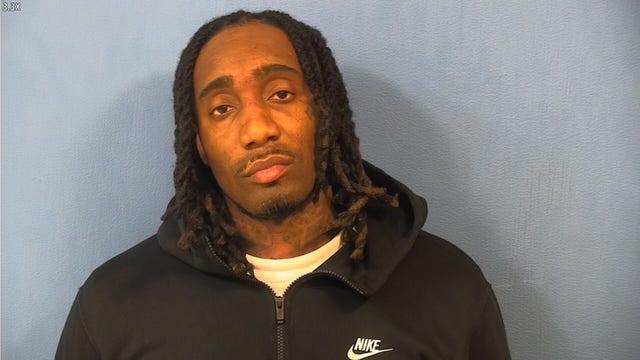 Cook County man carjacked woman at suburban Taco Bell, prosecutor say