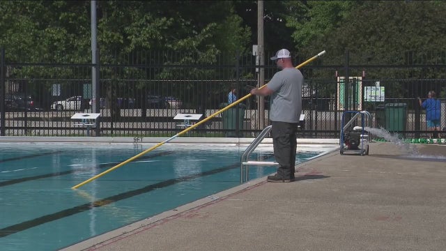 Chicago's outdoor pools open this weekend for summer fun