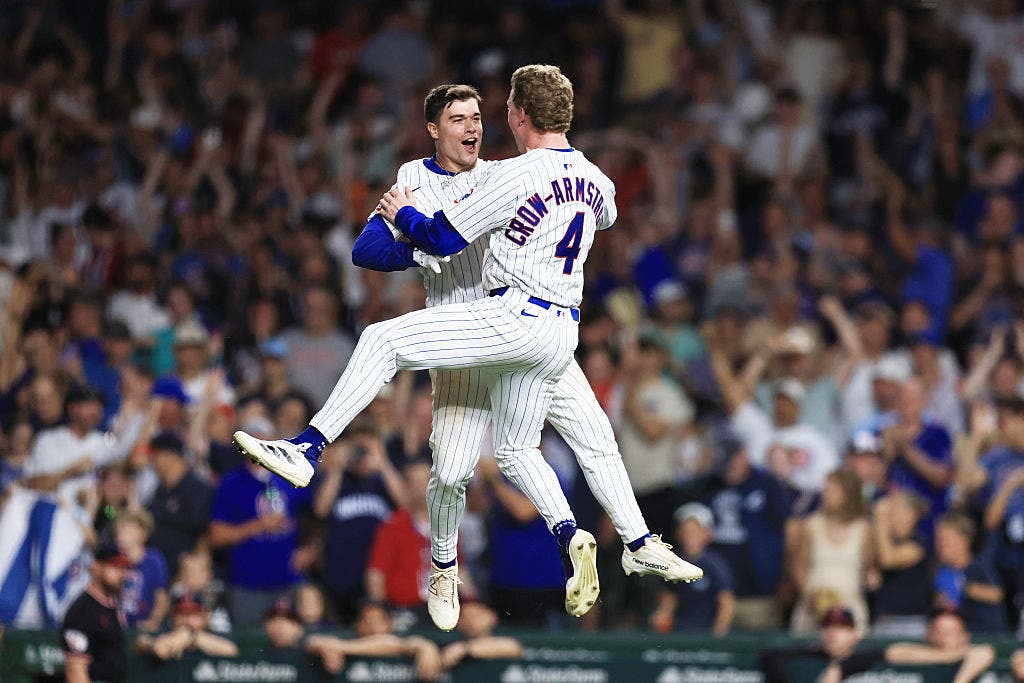 Chicago Cubs have two 10-game winning streaks in one season for the first time since 1935