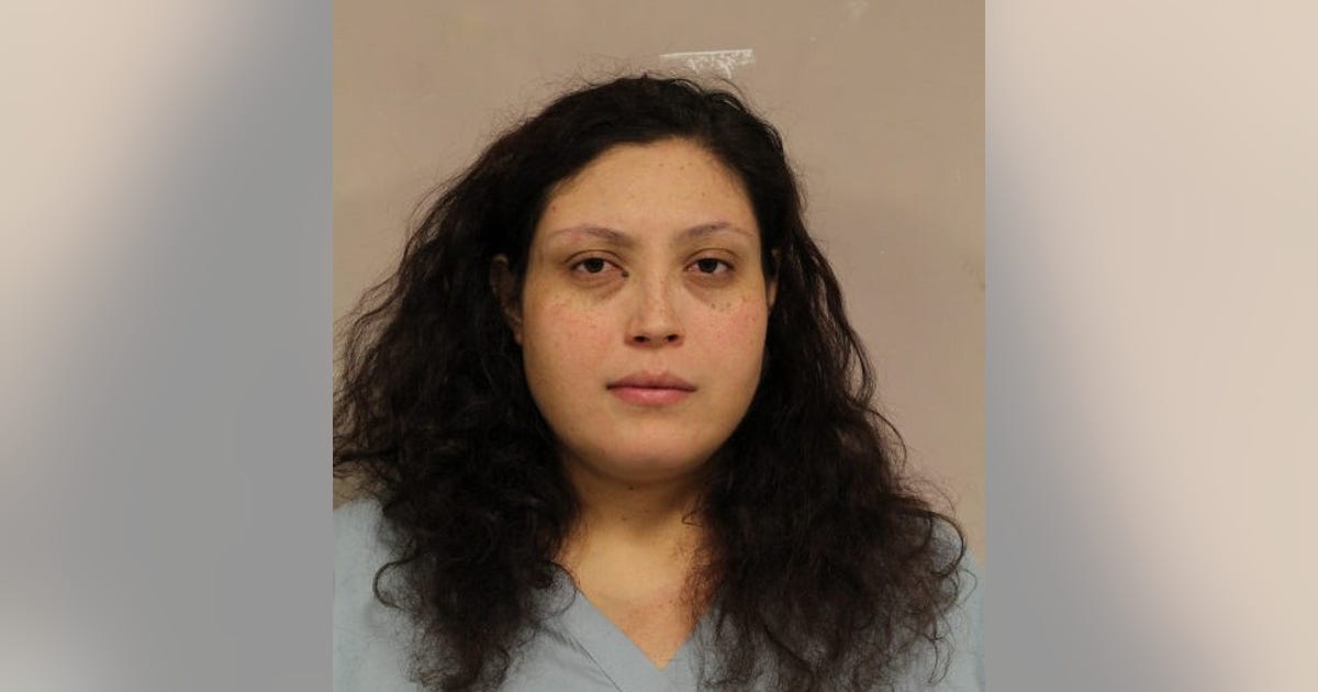 Illinois woman charged with felony DUI after crash injures mom, 2 kids ...