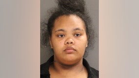 Chicago woman, 4 teens attack CTA rider and use knife to rob victim, police say