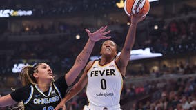 Mitchell’s 35 points lift Fever over Sky 93-78; Clark and Reese sit out