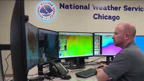 Experts warn of heat waves and derechos as Chicago’s summer heats up