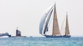 First boat crosses finish line in 2025 Race to Mackinac