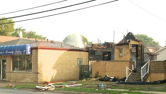 Fire in Blue Island sends 1 to hospital, cause under investigation