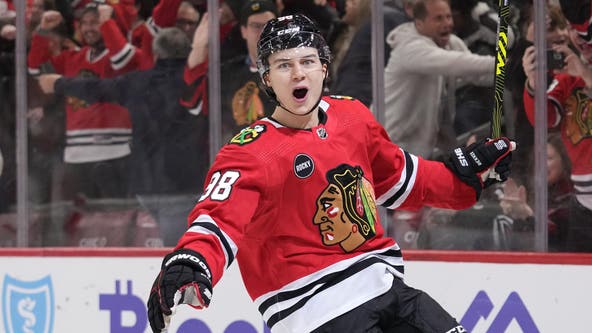 Chicago Blackhawks to open season against champion Florida Panthers