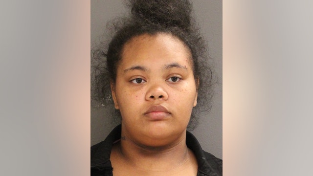 Chicago woman, 4 teens attack CTA rider and use knife to rob victim, police say