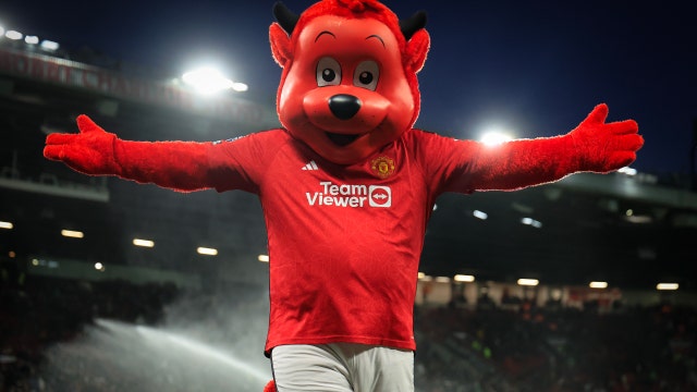 Manchester United teams up with Bears, Bulls and White Sox for week of events