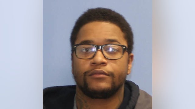 Chicago police looking for Aramark worker after hospital confrontation, earlier shooting