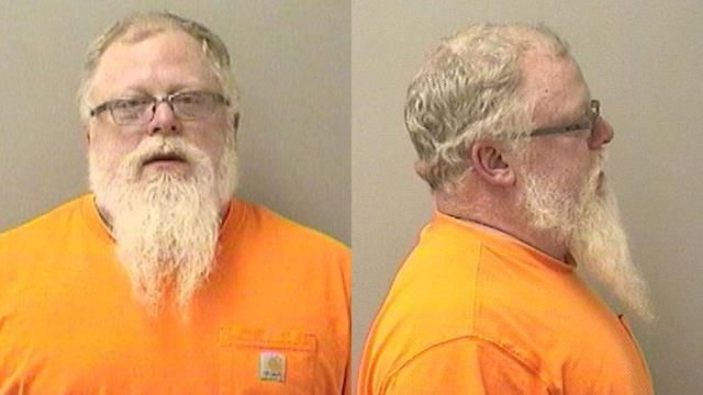 Illinois felon accused of having, sharing child pornography videos