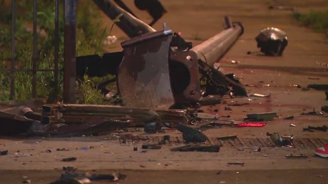 Several people injured after SUV runs red light, crashes into Pace bus