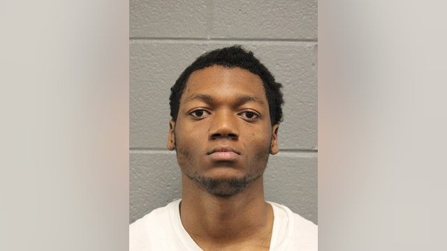 Man faces murder charge in West Side shooting, Chicago police say
