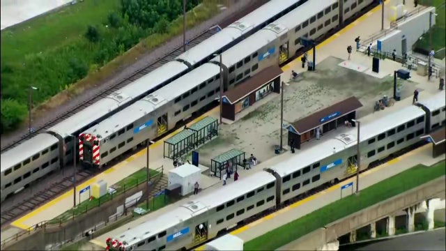 Vehicle hits bridge, disrupting two Metra lines in Chicago
