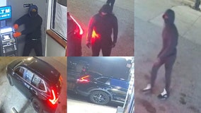 Chicago burglars sought after West Side break-ins, police say