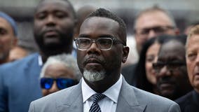 Chicago mayor expects $1.15B city budget deficit in 2026