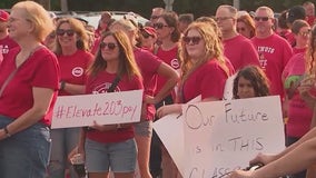Naperville teachers vote to strike over salaries, proposed schedule changes