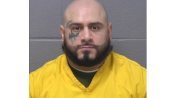 Man convicted in attempted murders of 2 Romeoville police officers