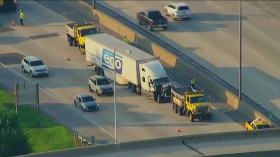 Semi crash causes traffic delays on I-294 near I-80 in south suburbs