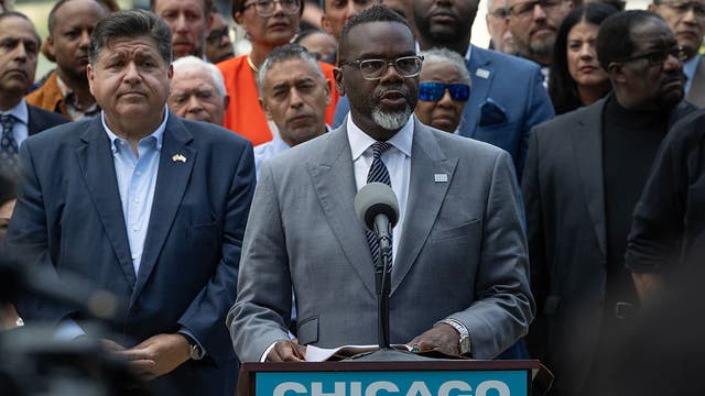 Chicago officials brace for possible federal immigration agent deployment next week