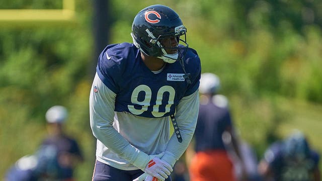 Simplification & a lifted cap: Behind Dominique Robinson's fresh start with the Chicago Bears
