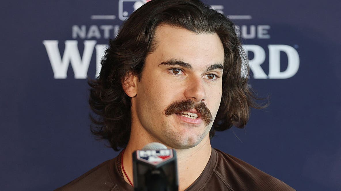 Blue Jays reportedly agree with pitcher & potential Cubs target Dylan Cease on $210 million deal