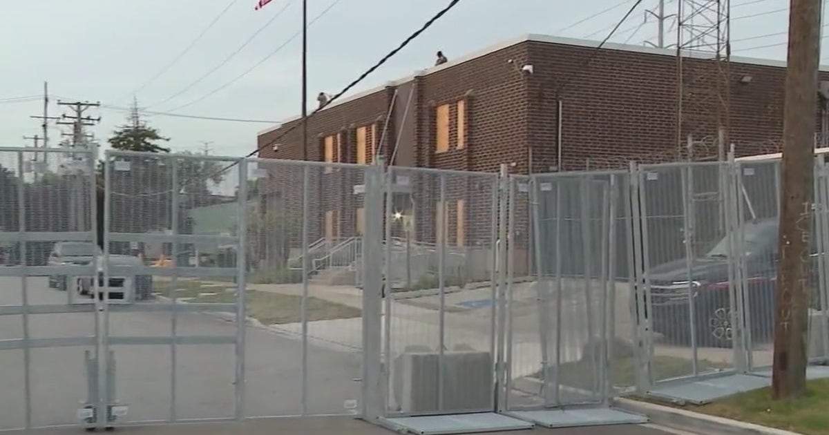 Broadview ICE protests: New security measures installed at facility ...