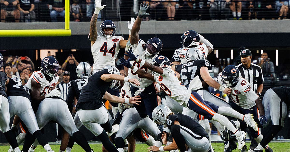 Chicago Bears 25, Las Vegas Raiders 24: Josh Blackwell block wins it for the Bears | FOX 32 Chicago