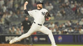 Judge reaches 50 homers for 4th time, hits pair as Yanks tie for AL East lead by beating White Sox