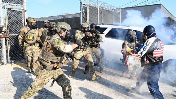 Appeals court pauses order restricting use of force by immigration agents in Chicago-area crackdown