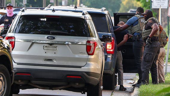 Operation Midway Blitz in Chicago area yields more than 500 arrests, DHS says