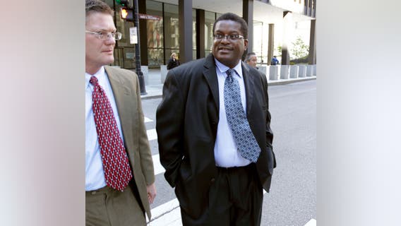 Chicago approves $90M payout over disgraced ex-sergeant who framed hundreds for drug crimes