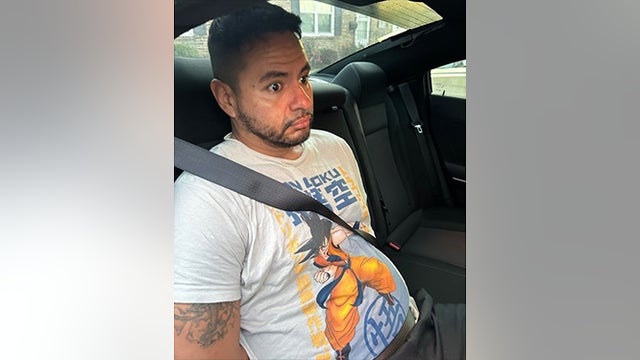 ICE says convicted murderer arrested in Chicago suburb after Illinois prison release