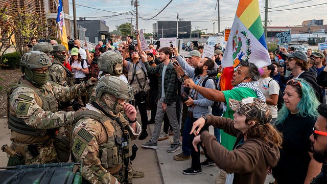 Broadview ICE protest zones shrink under new mayor executive order