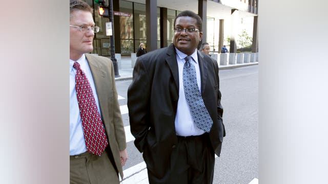 Chicago approves $90M payout over disgraced ex-sergeant who framed hundreds for drug crimes