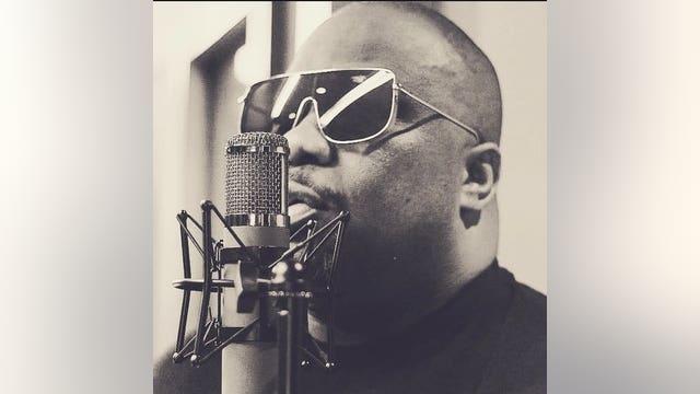 Chicago house music DJ Ron Carroll dies at 57: reports