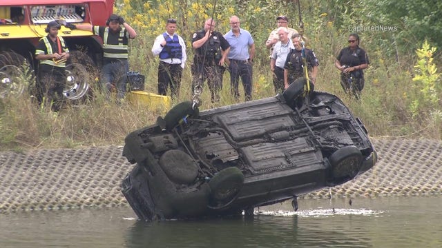 Naperville training exercise uncovers submerged car connected to 22-year-old cold case: police