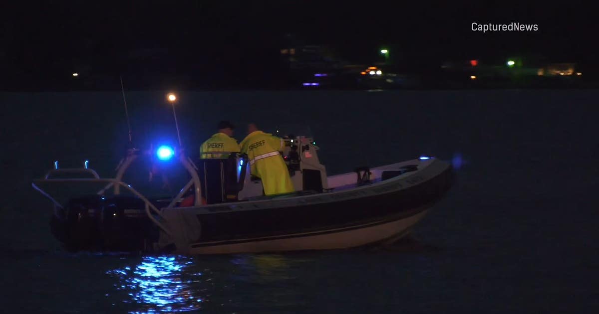 Lake County crews search for missing boater, 1 man rescued, police say ...