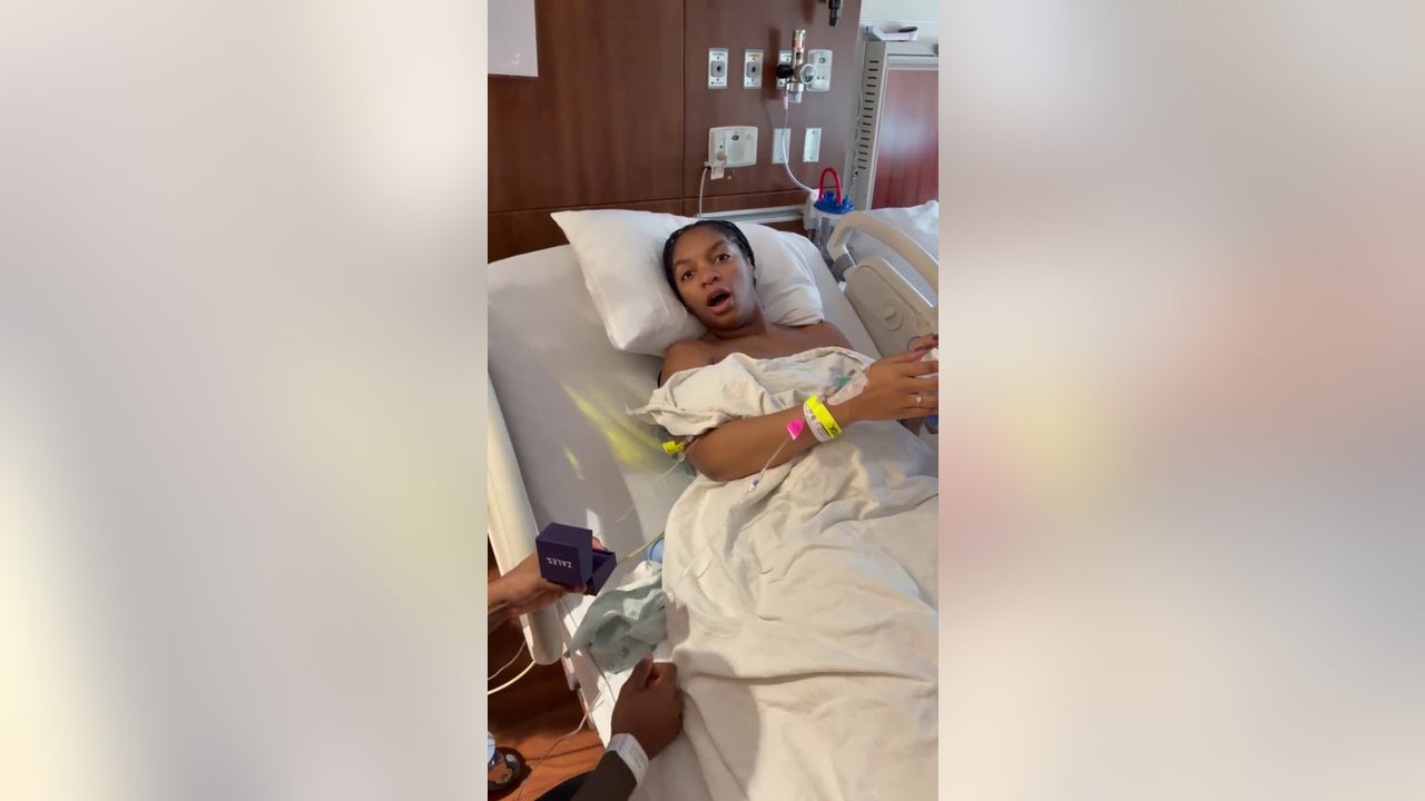 Chicago mom gets engaged moments after giving birth