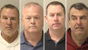 Former Illinois police chief, officers indicted for allegedly selling evidence guns