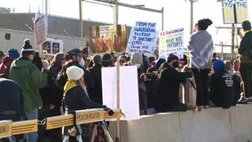 Broadview ICE protests continue amid arrests, free speech debate