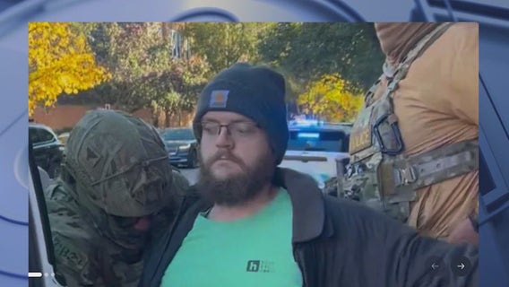 Chicago comedy club manager charged with assaulting Border Patrol agent