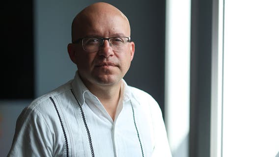 Federal agents detain, later release Chicago alderman’s staff in Little Village