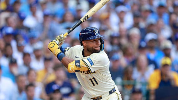 Brewers' Chourio starting in Game 2 of NLDS vs. Cubs after exiting Game 1 with hamstring tightness