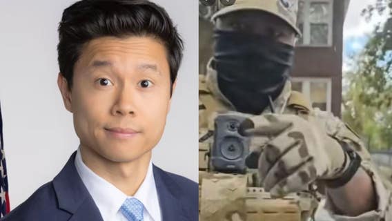 Chicago state lawmaker says he was stopped by immigration agents at gunpoint