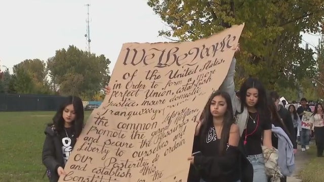 Border patrol chief’s court appearance in Chicago sparks protests, student walkouts