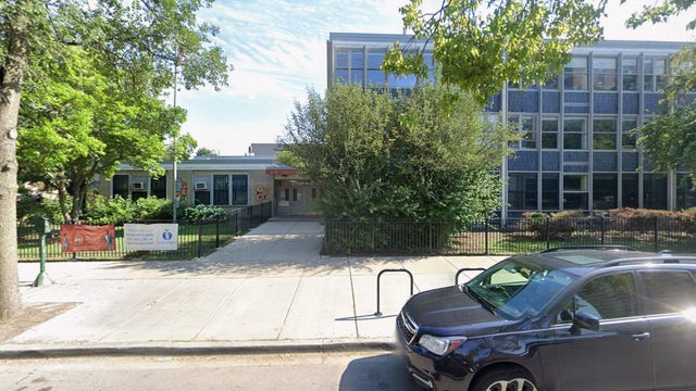 ICE agents reportedly spotted near Chicago elementary school, prompting soft lockdown