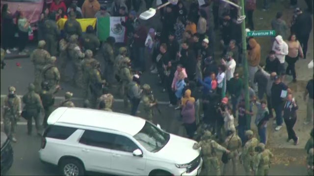 Border Patrol vehicle rammed before clash on Chicago’s Southeast Side, officials say